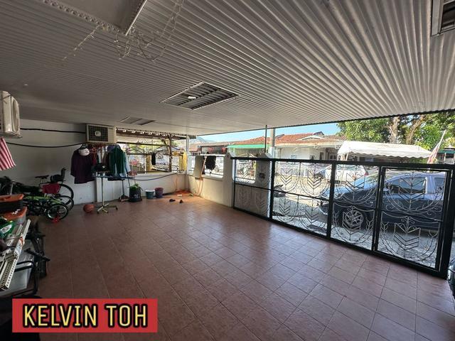 Residential House for sale in Barat Daya, George Town