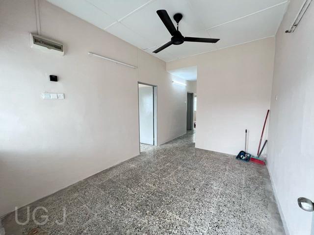Terraced House for sale in Bandaraya Klang, Klang