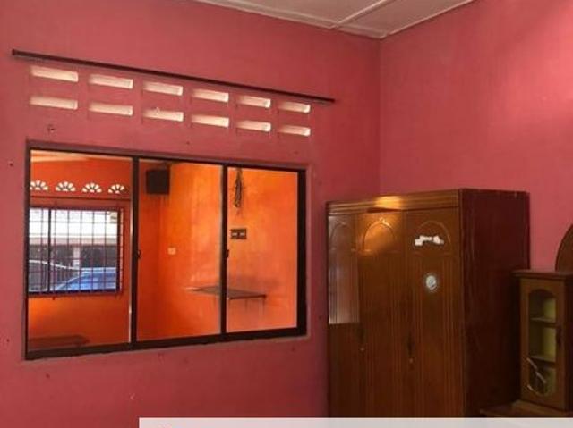 House for rent in Malaka