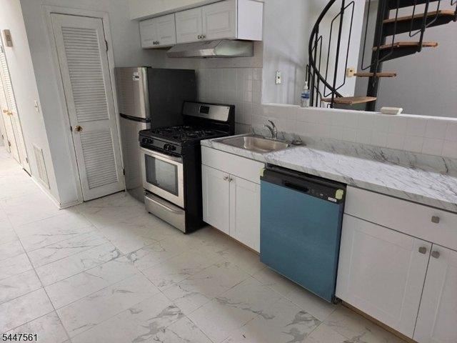 Townhouse for sale in Haddonfield, New Jersey