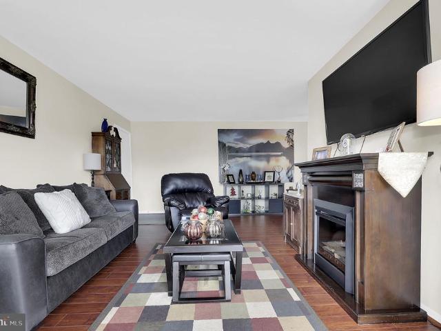 Condo for sale in Catonsville, Maryland