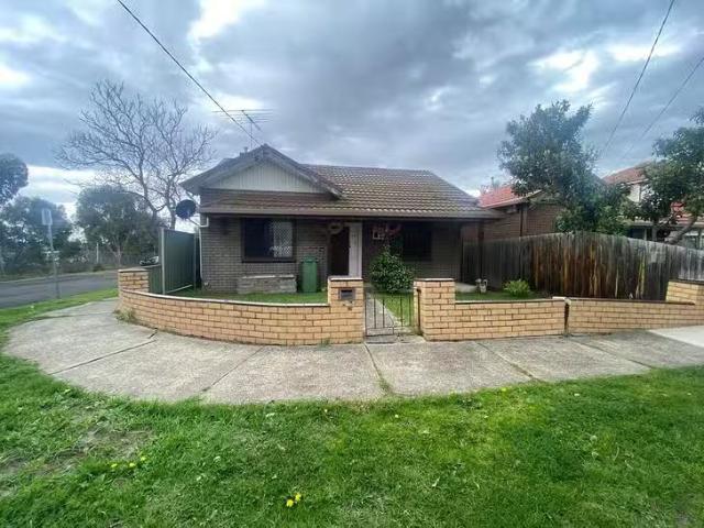 House for rent in Footscray, Victoria