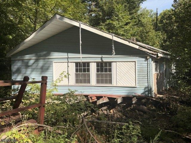 House for sale in Glen Gardner, Hunterdon County