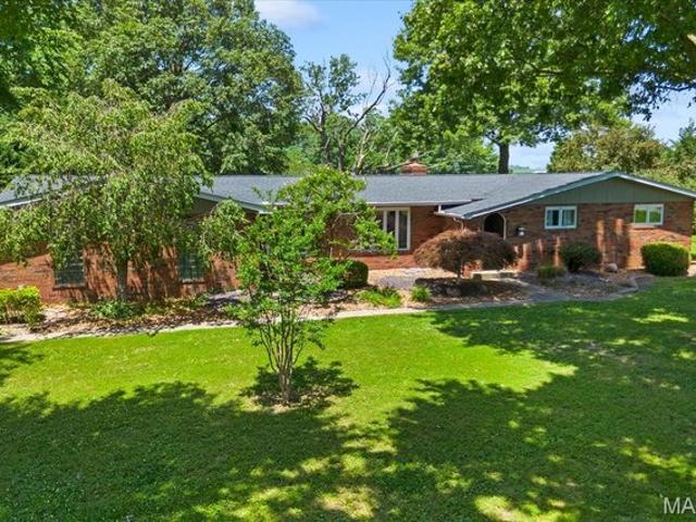 House for sale in Clinton, Illinois