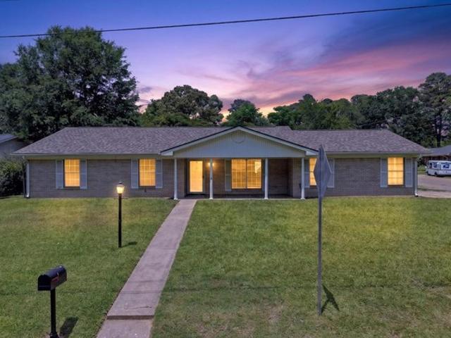 House for sale in Longview, Texas