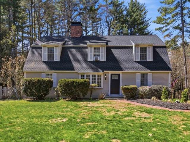 House for sale in New Hampshire
