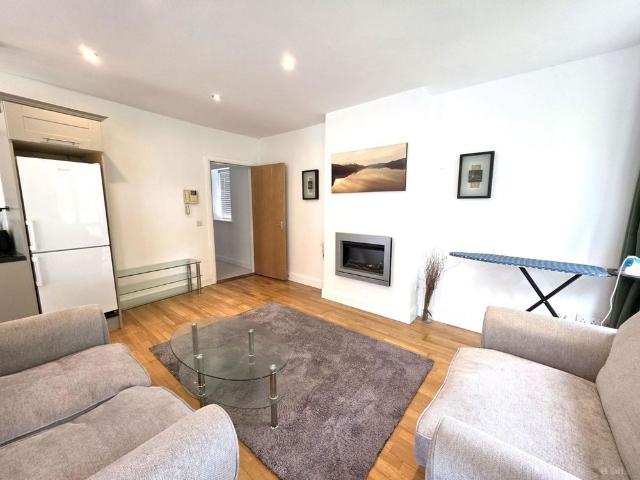 Apartment to rent in Mayo, Connacht