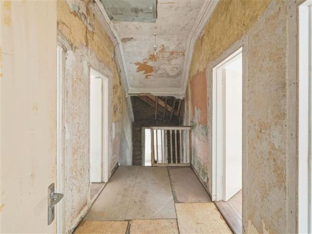 House for sale in Moneygold, Connacht