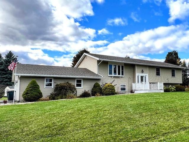 House for sale in Town of Norfolk, Saint Lawrence County