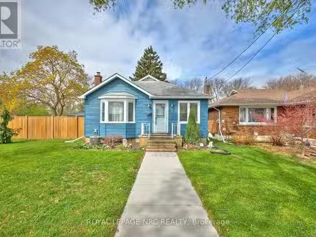 House for sale in Niagara, Ontario