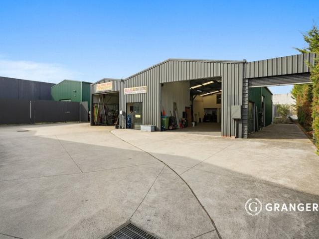 Warehouse for sale in Camerons Creek, Victoria