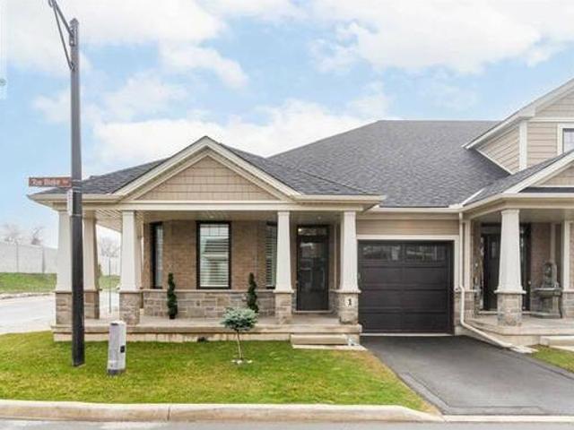 House for sale in Ancaster, Ontario