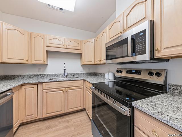 Condo for sale in Leesville, Texas