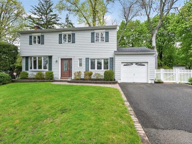 House for sale in Huntington, New York