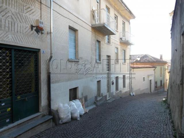 Locale Commerciale in affitto a Piemonte, Torino
