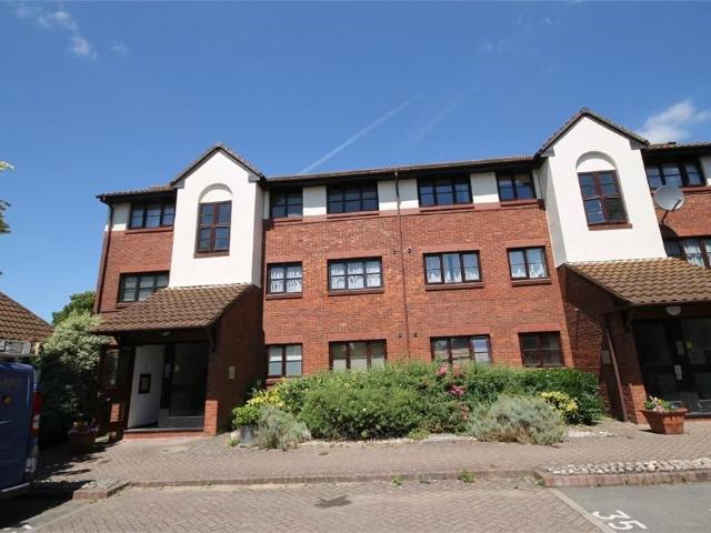Apartment for rent in Hackbridge, Greater London