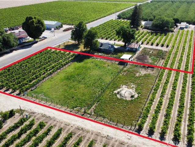 Land for sale in Kerman, California