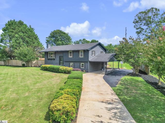 House for sale in Mauldin, South Carolina