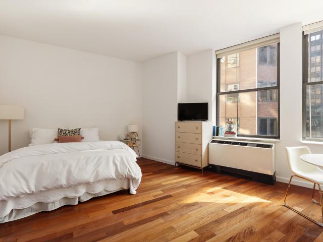 Condo for sale in Arverne, New York