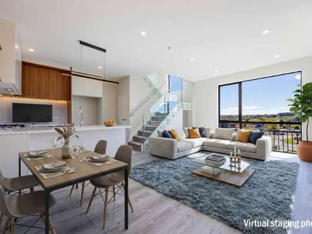 Townhouse for sale in Whangaparaoa, Oroua County