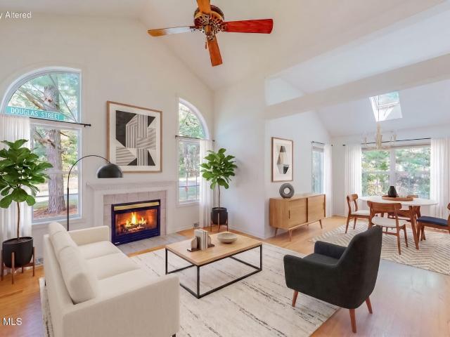 Townhouse for sale in Guilderland, New York