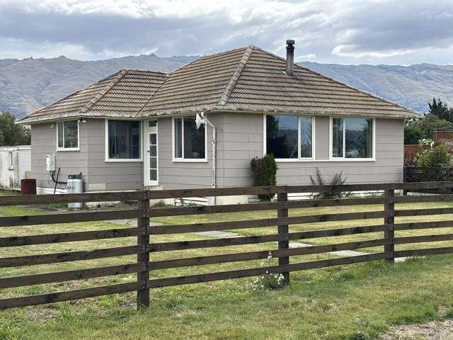 House for sale in Otakou