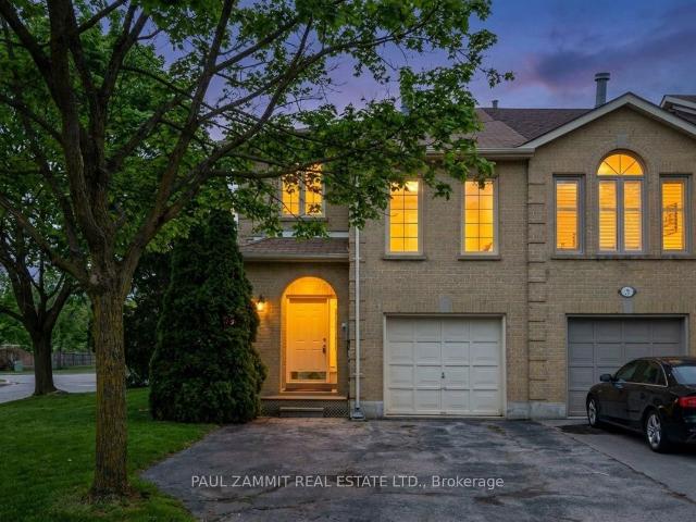 Townhouse for sale in Woburn, Ontario