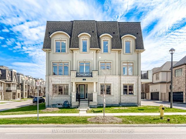 Townhouse for sale in Woburn, Ontario