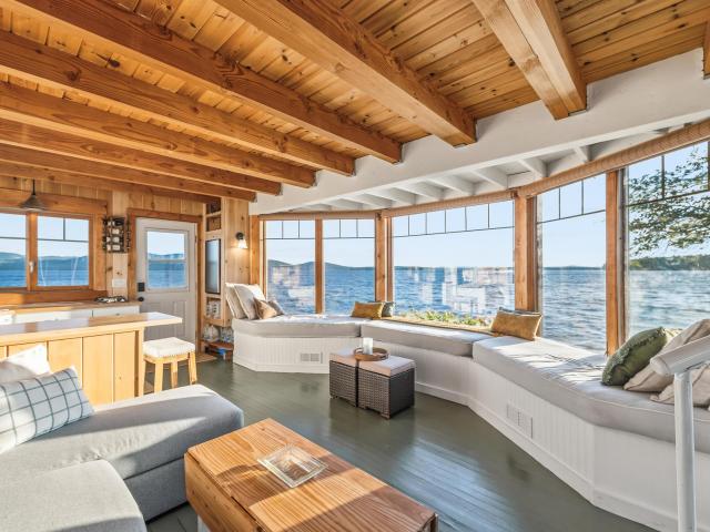House for sale in New Hampshire