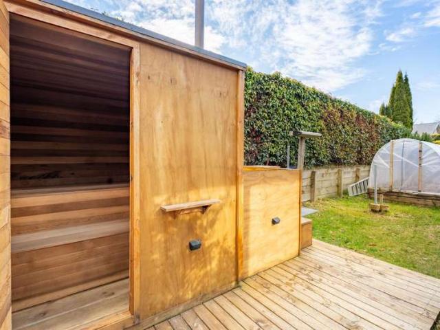 House for sale in Otakou