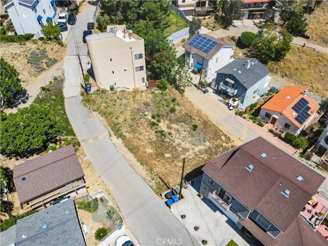 Property for sale in Chatsworth, California