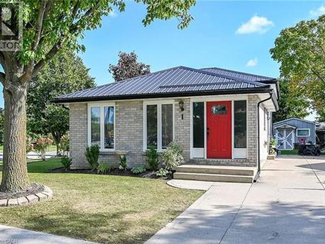 House for sale in Townsend, Southwestern Ontario