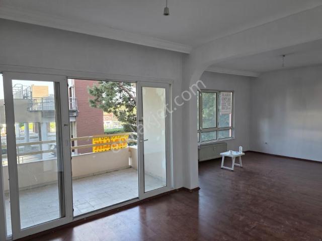 Gaziemir, İzmir içerisinde kiralık mülk