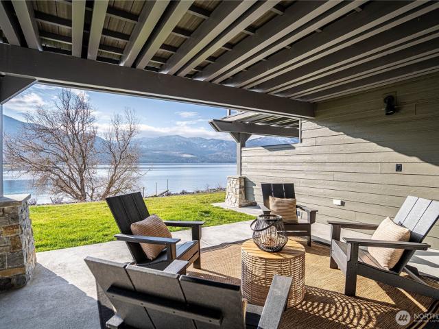 Condo for sale in Washington