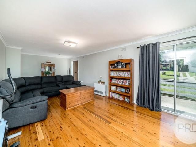 House for rent in Kooringal, Wagga Wagga City Council