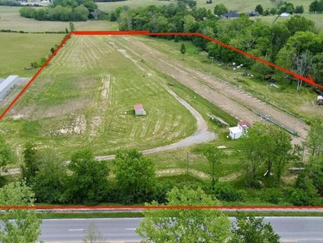 House for sale in Stanford, Kentucky