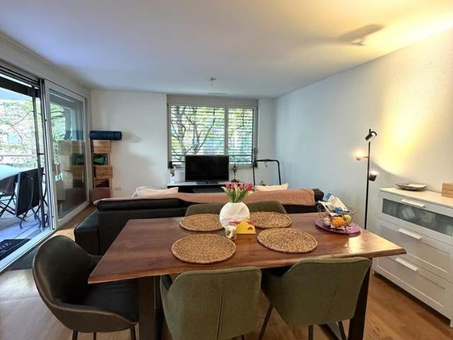 Haus mieten in Einigen, Zürich