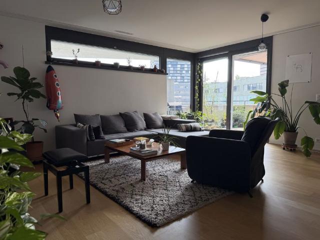 Haus mieten in Einigen, Zürich