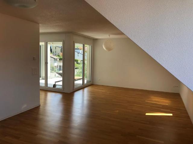 Apartment mieten in Aegerten, Stallikon