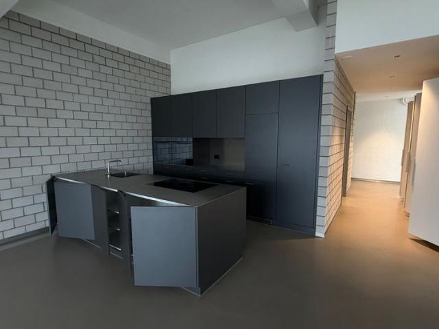 Apartment mieten in Einigen, Zürich