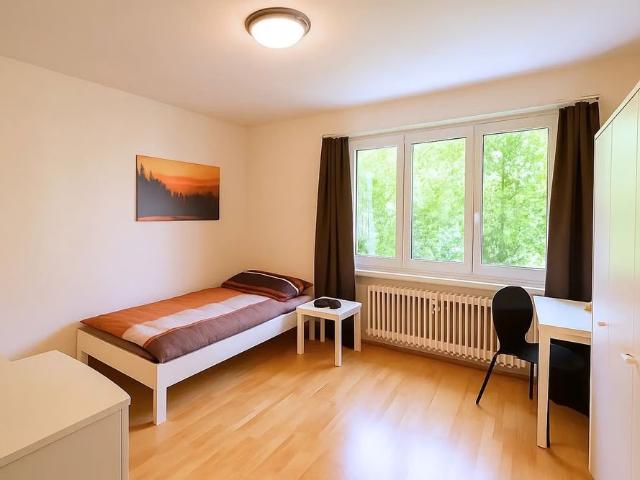 Haus mieten in Dietikon, Zürich