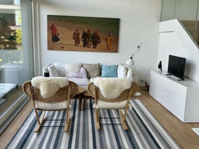 Apartment mieten in Einigen, Zürich