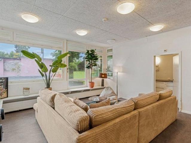 Apartment mieten in Einigen, Zürich