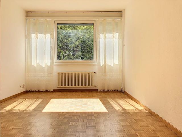 Studio mieten in Gland, Waadt