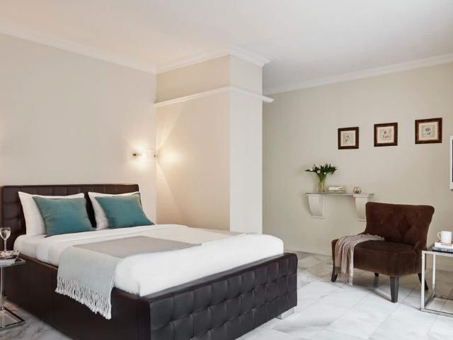 Studio mieten in Einigen, Zürich