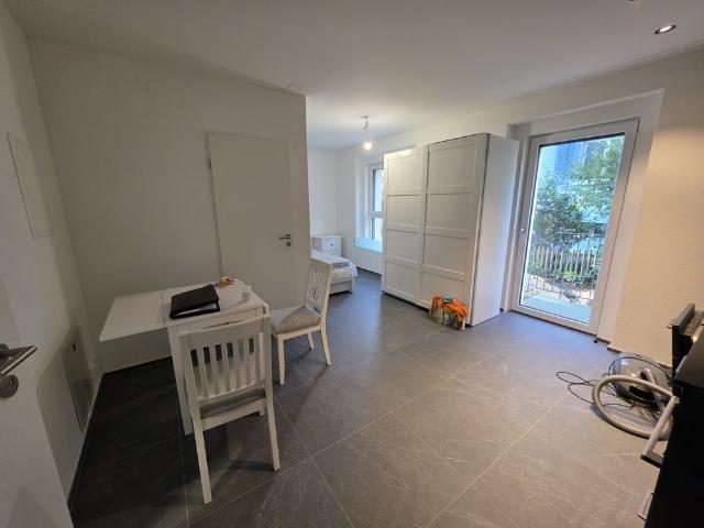 Apartment mieten in Einigen, Zürich