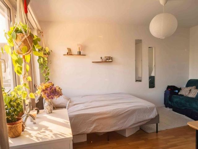 Studio mieten in Seebach, Zürich