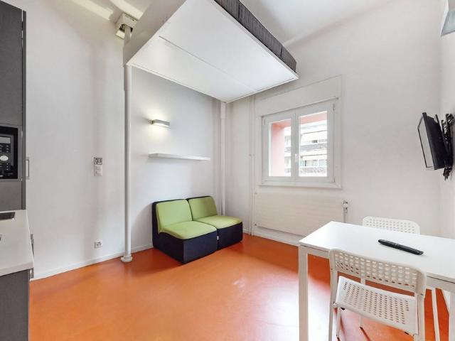 Haus mieten in Einigen, Zürich