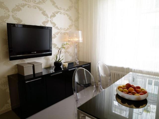 Apartment mieten in Einigen, Zürich