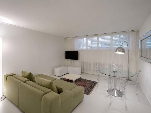 Haus mieten in Einigen, Zürich